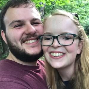 Meet your Posher, Laurel